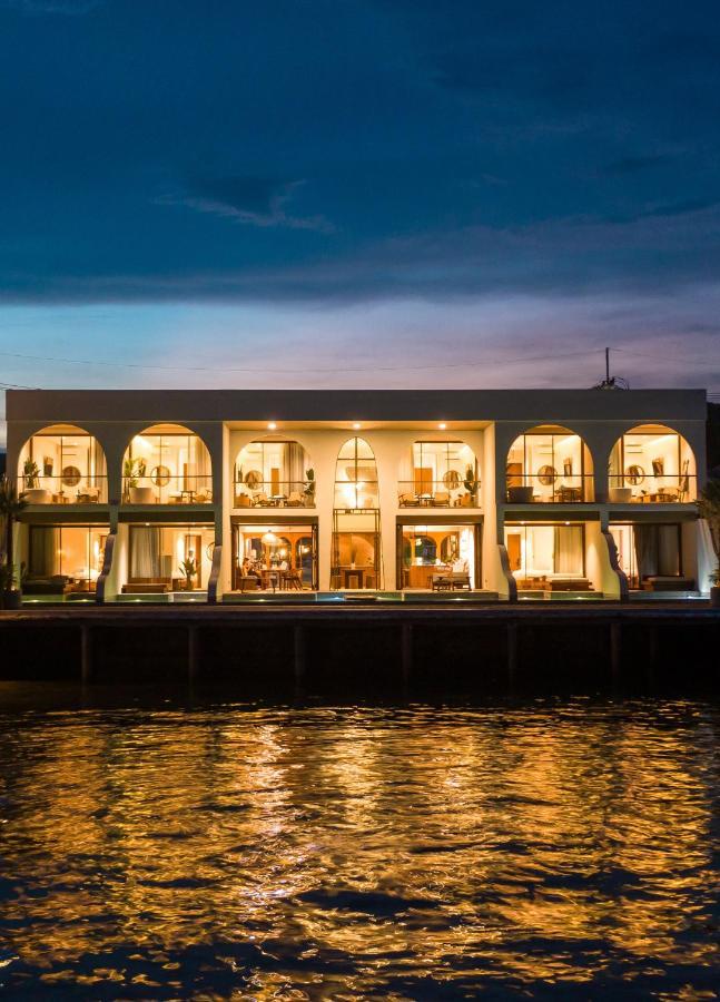 Tasana Bar And Luxury Resort Ko Lan Zewnętrze zdjęcie