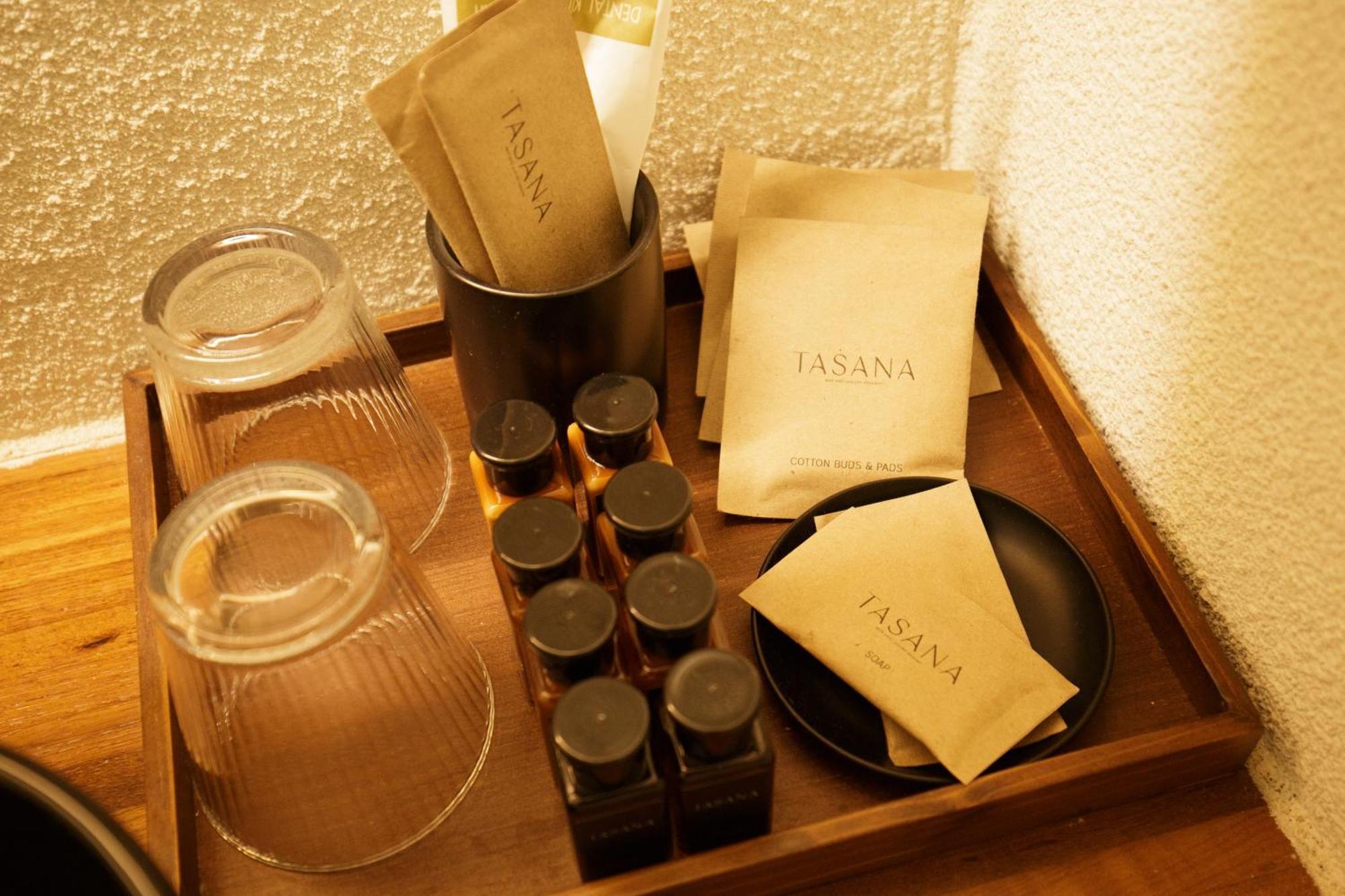 Tasana Bar And Luxury Resort Ko Lan Zewnętrze zdjęcie