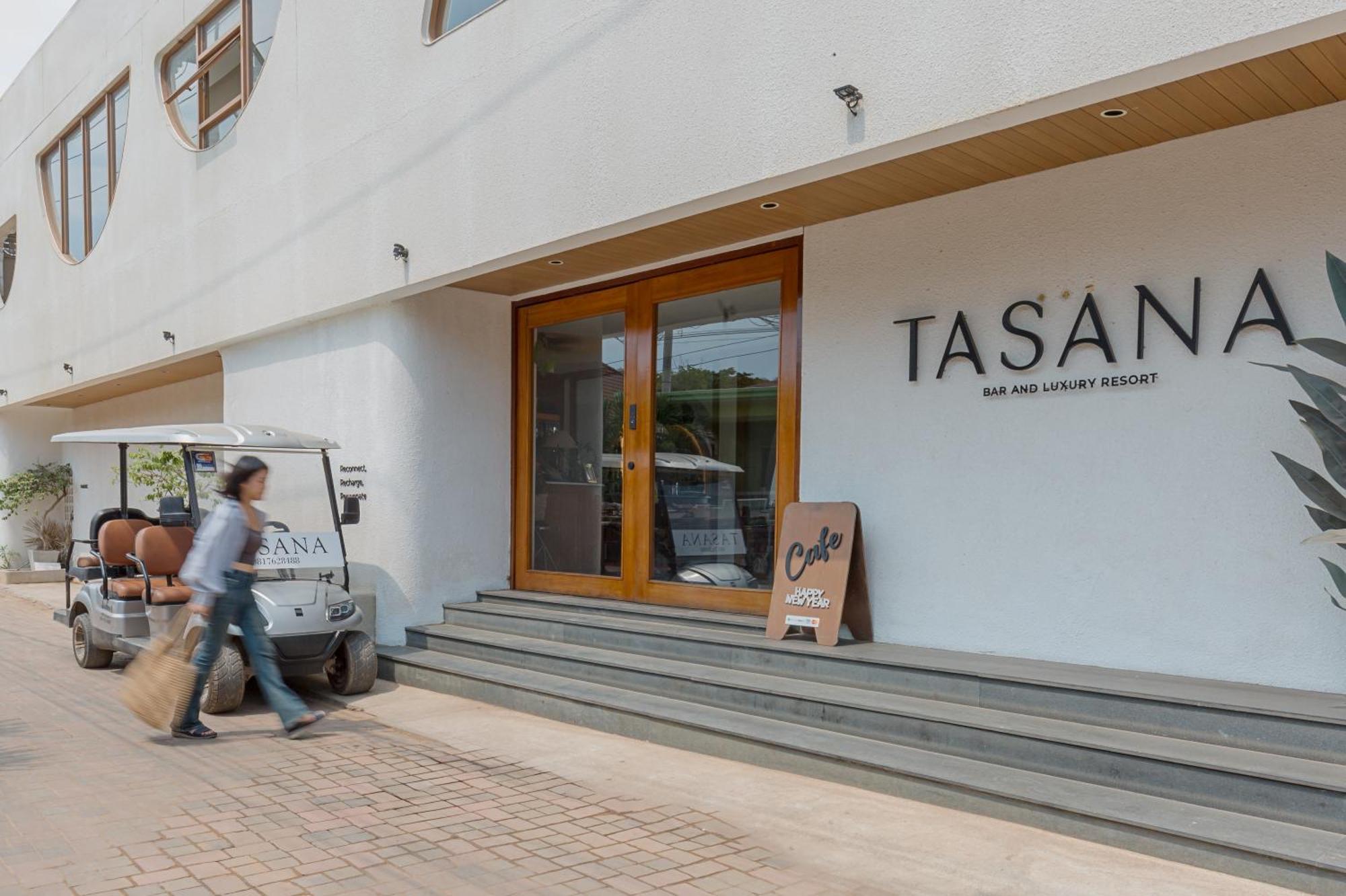 Tasana Bar And Luxury Resort Ko Lan Zewnętrze zdjęcie