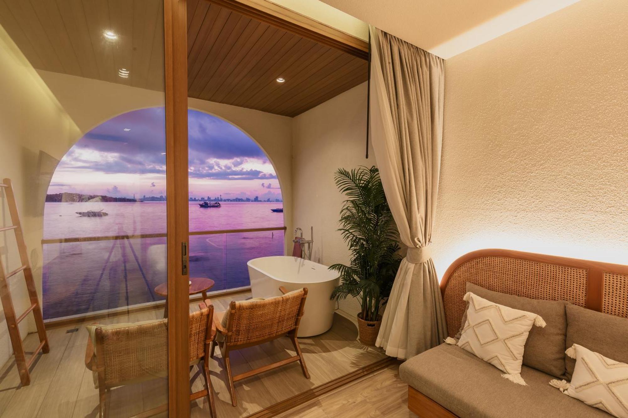 Tasana Bar And Luxury Resort Ko Lan Zewnętrze zdjęcie