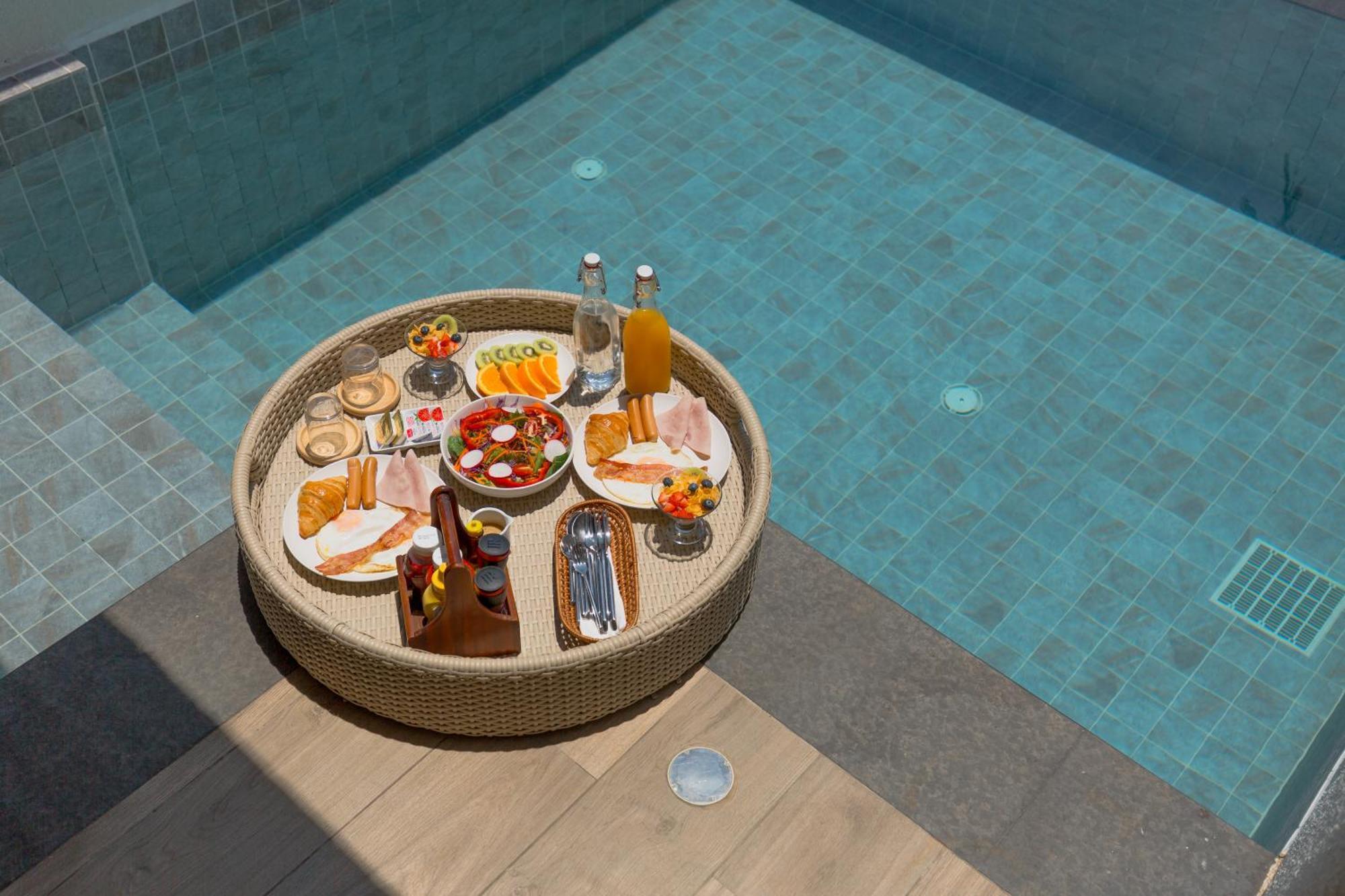 Tasana Bar And Luxury Resort Ko Lan Zewnętrze zdjęcie